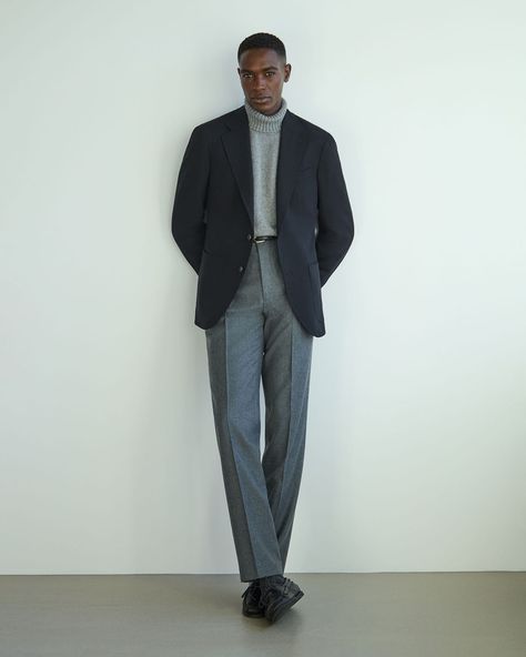 Fall/Winter Looks II – Berg & Berg Shirt With Grey Suit, Grey Blazer Outfit Men, Gray Dress Shirt Men, Grey Blazer Outfit, Herringbone Suit, Grey Shirt Dress, Fall Winter Looks, Trouser Outfits, Grey Suit