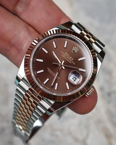 Drip Outfit Men, Vintage Watches Women, Rolex Date, Classy Men, Fancy Earrings, Luxury Lifestyle Dreams, Rolex Oyster, Trading Company, One Word