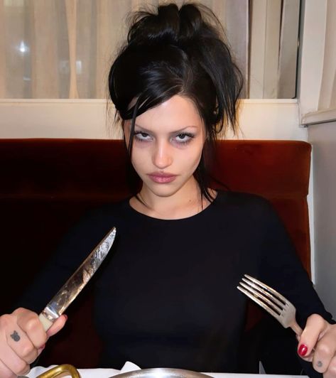 food blogger, influencer, gabriette, hungry, ready to eat, fork & plate, 90’s makeup, matty healy, red nail theory, black fitted shirt, updo hair, black hair A Woman, Instagram Photos, On Instagram, Instagram