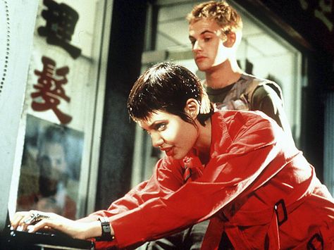 Hackers Hackers Angelina Jolie, Hackers Film, Hackers Movie, Cyberpunk Movies, Angelina Jolie Movies, Jonny Lee Miller, Sick Boy, Lee Miller, Silver Screen