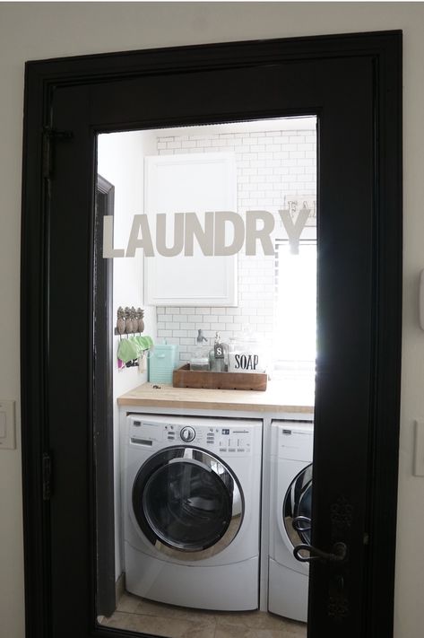 Creating a Laundry room vinly decal with my Cricut Joy in under 15 minutes. Laundry Door Decal, Laundry Doors, Make A Door, Dream Laundry Room, Door Decals, Street House, Where The Heart Is, Laundry Room, Cricut Projects