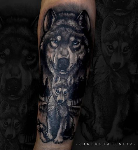 Wolf With Cubs Tattoo, Wolf Mom And Pup Tattoo, Wolf Cub Tattoo, Wolf And Pup Tattoo, Baby Wolf Tattoo, Wolf And Cub Tattoo, Cub Tattoo, Wolf And Moon Tattoo, Husky Tattoo