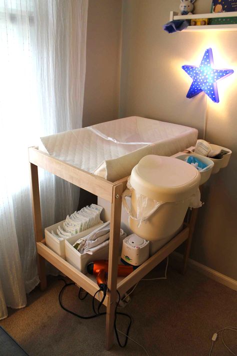 Easy baby DIY project for a changing table pad for the IKEA SNIGLAR Ikea Sniglar Changing Table, Changing Table Diy, Diy Change Table, Sniglar Changing Table, Diy Baby Changing Table, Baby Changing Table Ideas, Changing Table Ideas, Ikea Changing Table, Diy Changing Table