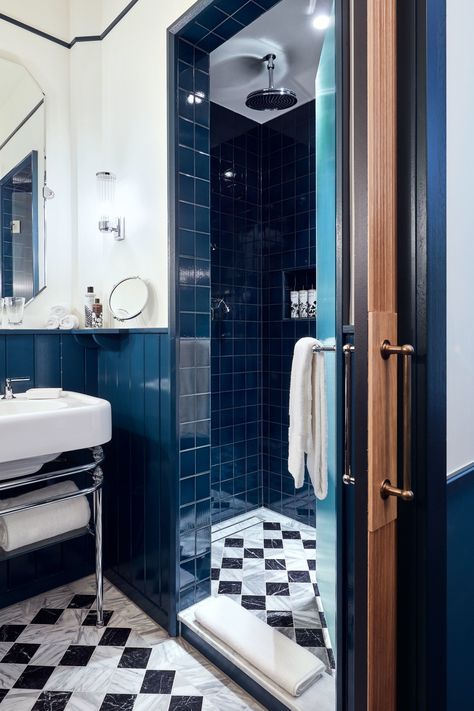 Copyright-soho-house-amsterdam-small-plus-201807-ms-lr-013 Soho Bathrooms, Soho House Style Bathroom, Soho House Shower Room, Amsterdam Bathroom Design, Soho House Amsterdam, Soho House Bathroom, Bath Townhouse Uk, Reece Bathroom, 1930s House Interior