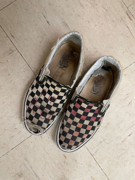 Marley Quotes, Checkerboard Vans, Eclectic Grandpa, Bob Marley Quotes, E Photo, Mens Outfit Inspiration, Vans Slip On, Star Style, Swag Shoes