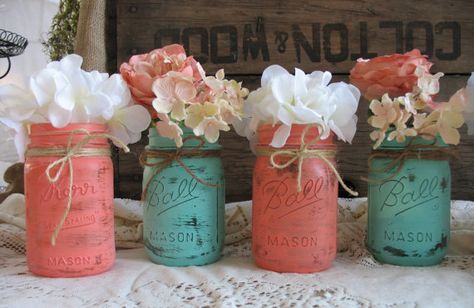 with florals mixed in with candles..burlap ties Turquoise Coral Weddings, Rustic Mason Jars, Party Deco, Wedding Cake Rustic, Teal Wedding, Turquoise Wedding, Rustic Wedding Centerpieces, Coral Wedding, Ball Jars