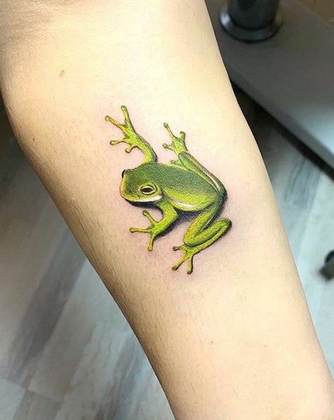 Tree Frog Tattoos, Best 3d Tattoos, Empowering Tattoos, Green Tattoos, Frog Tattoo, Green Tree Frog, Small Frog, Frog Tattoos, Frog Drawing