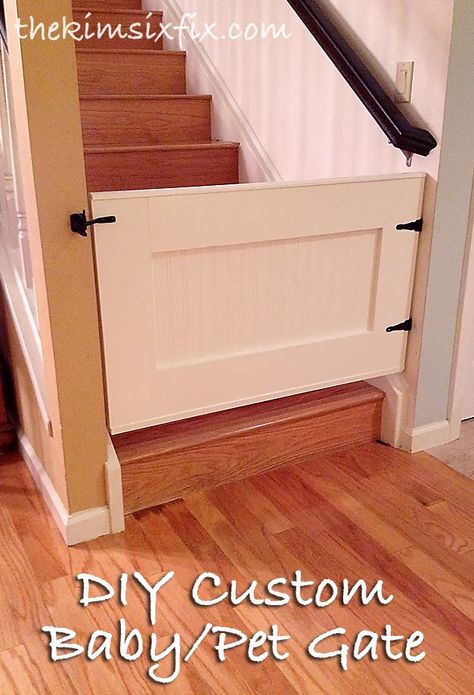 Because little doors are important too!  Here's another DIY article for building custom baby/pet gates for your home. Why use ugly store bought gates when you can easily build an adorable custom one like this?  DIY home.  baby gates. doors. interior design. do it yourself ideas. Diy Gate, Diy Baby Gate, True Freedom, Baby Gate, Diy Bebe, Baby Gates, Reset Button, Dog Gate, Pet Gate