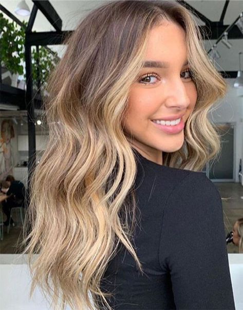 Rambut Brunette, Blond Balayage, Bronde Hair, Dirty Blonde Hair, Brown Hair Balayage, Blonde Hair Inspiration, Balayage Hair Blonde, Blonde Hair Looks, Brown Blonde Hair