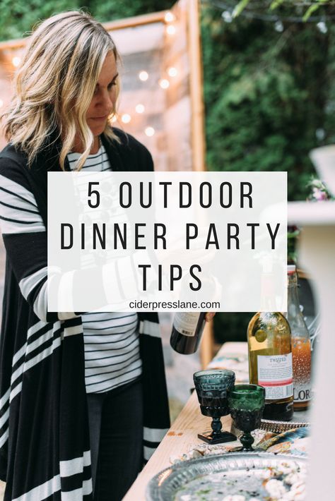 5 Outdoor Dinner Party Tips — ciderpress lane Hosting Outdoor Party Tips, Dinner Party Seating Arrangements, How To Host A Garden Party, Outdoor Dinner Party Decor, Outside Dinner Party Backyards, Dinner Party Must-haves, Summer Outdoor Dinner Party, Party Tips And Tricks, Goddess Photography