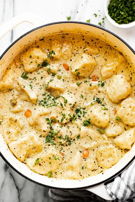 Chicken Dumpling Soup With Biscuits, Chicken And Dumplings Pillsbury, Chicken And Dumplings Recipe With Biscuits, Biscuit Chicken And Dumplings, Chicken Dumpling Casserole, Rotisserie Chicken Recipes Leftover, Chicken Dumpling, Chicken Dumpling Soup, Cheesy Chicken Spaghetti