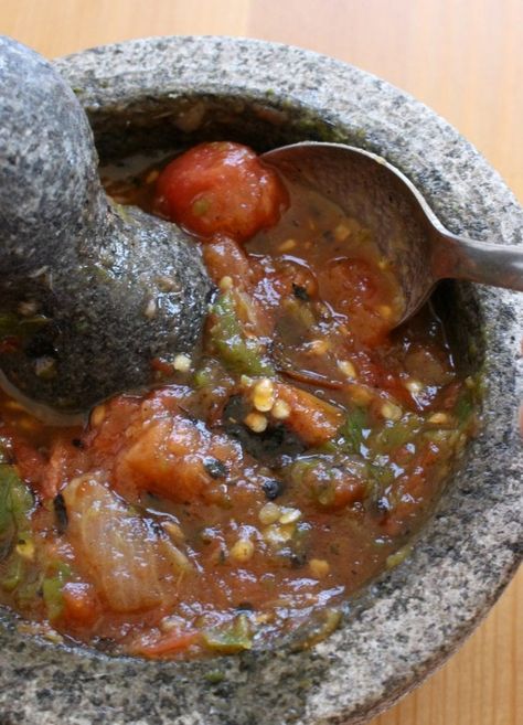 Salsa Recipe Molcajete, Mocajete Recipe Dinners, Mocajete Recipe Salsa, Salsa Molcajete Recipes, Molcajete Salsa Recipe, Mocajete Recipe, Molcajete Recipe, Salsa Molcajete, Molcajete Salsa