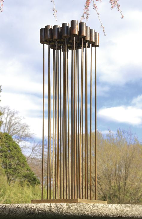 Metal Design Art, Aeolian Harp, Harry Bertoia Sculpture, Metallic Sculpture, Music Sculpture, Outdoor Interior Design, Modern Water Feature, Sound Sculpture, Sound Installation