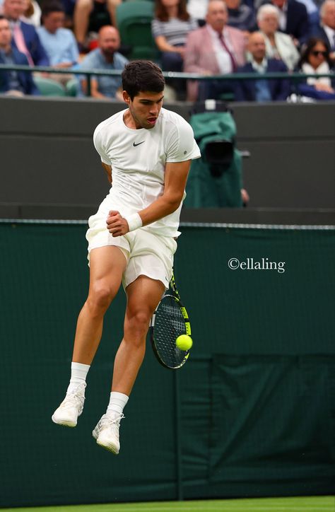 Carlos Alcaraz Tennis Wallpaper, Carlos Alcaraz Wallpaper, Tennis Reference, Mode Tennis, Tennis Lifestyle, Soccer Goals, Tennis Photography, Tennis Pictures, Atp Tennis