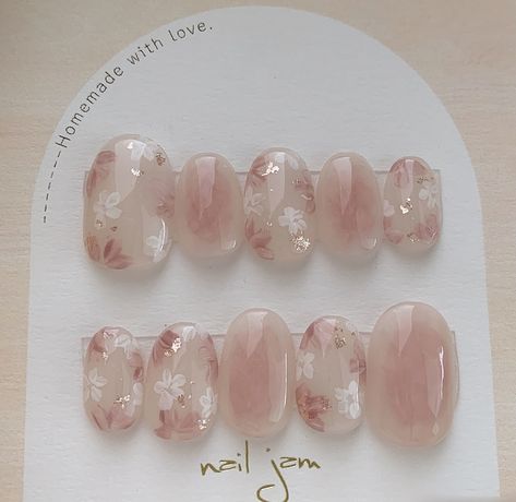 Minimal Nails Art, Art Deco Nails, Cute Nail Art Designs, Simple Gel Nails, Blush Nails, Pretty Nail Designs, Pretty Nail Art Designs, Soft Nails, Elegant Nails