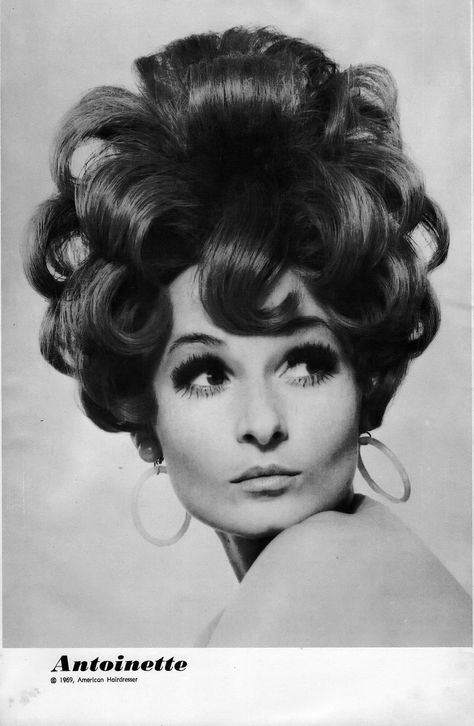 https://flic.kr/p/H5AuEm | The Antoinette 1960 Hairstyles, Retro Updo, 1960s Hair, 60s Hair, Big Hair Dont Care, Pin Curls, Retro Hairstyles, Hair Curlers, Hair Art