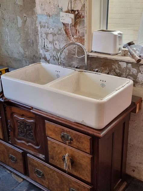 Sink In Furniture, Standalone Kitchen Sink, Upcycled Kitchen Sink Cabinet, Free Standing Sink Kitchen, Freestanding Kitchen Sink, Belfast Sink Unit Ideas, Belfast Sink Kitchen, Stand Alone Utlity Sink And Side Shelves, Vintage Sink With Drainboard