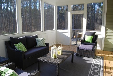 3 Single-Wide Mobile Home Additions Sunroom Mobile Home Addition, Single Wide Remodel, Small Sunroom, 4 Season Room, Single Wide Mobile Homes, Sunroom Furniture, Sunroom Addition, Three Season Room, Mobile Home Decorating