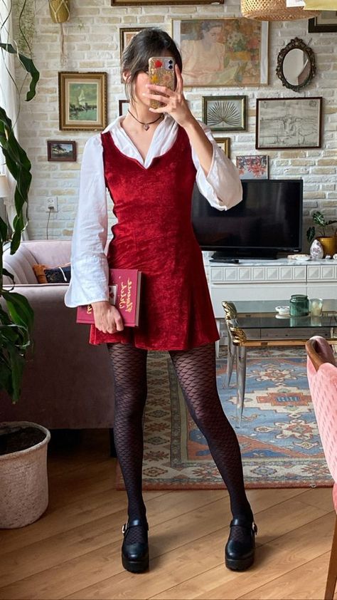 90s Black Tights Outfit, Velvet Red Dress Outfit, Red Vintage Outfits Aesthetic, Retro Velvet Dress, Styling Patterned Tights, Velvet Dress And Tights, Red Dress Autumn Outfit, Red Velvet Dress Outfit Winter, 90s Tights Outfit