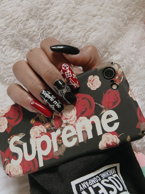 Supreme Nails, Supreme Lv, Polygel Nails, Luxury Nails, Fake Nails, Makeup Nails, Nail Ideas, Hair Makeup, Nail Designs