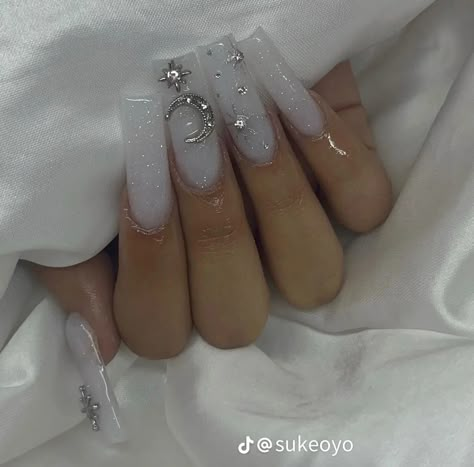 White Moon Nails, Moon Nails, Grunge Nails, White Acrylic Nails, Cute Acrylic Nail Designs, White Moon, Nail Art Designs Diy, Nail Tattoo, Best Acrylic Nails