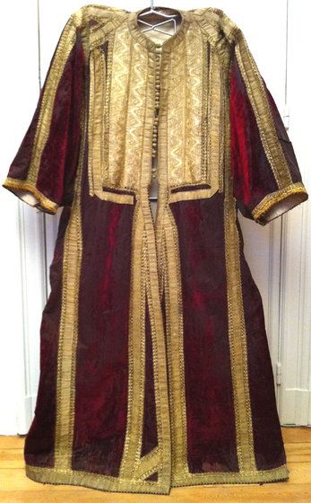 Moroccan Traditional Clothing, Moroccan Hammam, Algerian Clothing, Moroccan Clothing, Moroccan Culture, Moroccan Art, Moroccan Wedding, Moroccan Dress, Moroccan Caftan