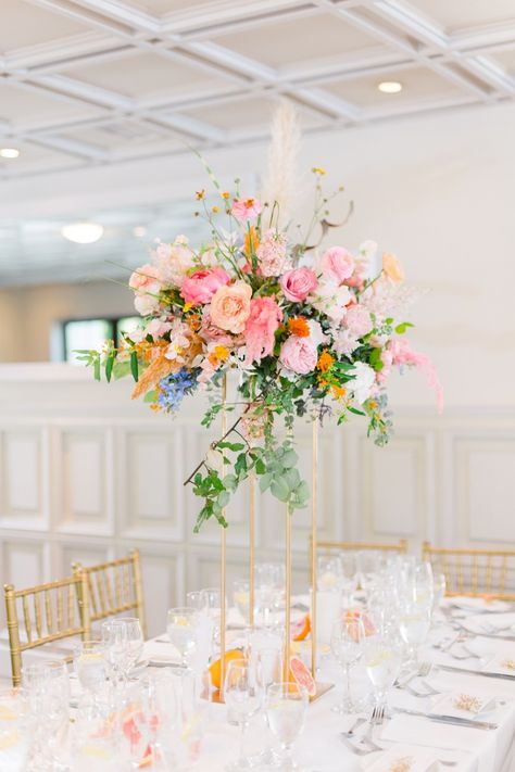 Floral Wedding Centerpieces, Colorful Centerpieces, Citrus Wedding, Tall Wedding Centerpieces, Colorful Wedding Flowers, Centerpieces Wedding, Tall Centerpieces, Decor 2024, Wedding Venue Decorations