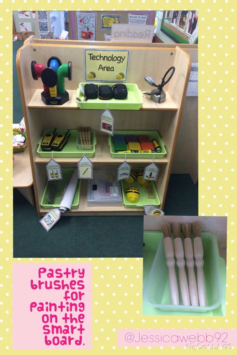 New technology area! My favourite addition is pastry brushes for 'painting' on the smart board. EYFS Preschool Technology, Reception Classroom, Eyfs Ideas, Nursery Layout, Reception Class, Eyfs Classroom, Continuous Provision, Early Years Classroom, Early Years Foundation Stage