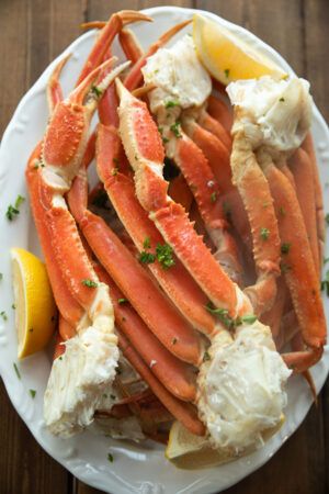 How To Cook Frozen Snow Crab Clusters, How To Cook Snow Crab Legs At Home, Snow Crab Legs Recipe, Crab Leg Recipes Boiled, Crab Legs Boil, Steamed Crab Legs, Cooking Crab Legs, Cooking Crab, Legs At Home