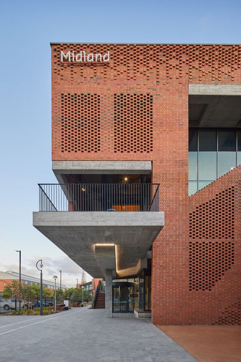 Red Brick Architecture, Architecture Door, Bluestone Paving, Architecture House Design, Curtin University, Campus Design, Brick Cladding, University Architecture, Brick Architecture