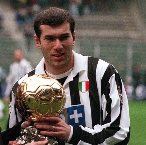 in 1998  won the Ballon d'Or  How would you like some free football tips or horse racing tips.  Check us out at http://bit.ly/2rNmLLX  #footballtips #freetips #horseracingtips #winners #horseracing #profit #tipalgo  credit : juventus Zidane Zidane, Street Football, Football Players Images, Football Tips, Best Football Players, Free Football, Football Images, Sports Aesthetic, Zinedine Zidane