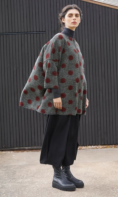 Hermione Jacket - Plümo Ltd Layers Outfit, Cosy Outfit, Balloon Pants, Layered Fashion, Knitwear Fashion, Diy Sewing Clothes, Modest Fashion Outfits, Jacket Pattern, Dresses Shoes