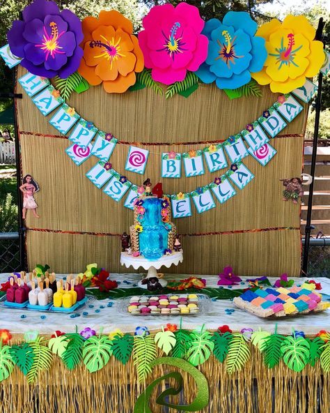 Moana Birthday Decorations, Moana Party Decorations, Moana Decorations, Mexican Paper Flowers, Moana Birthday Party Theme, Moana Theme Birthday, Festa Moana Baby, Moana Theme, Moana Themed Party