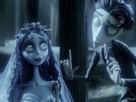 Emily X Victor, Emily Corpse Bride Pfp, Corpse Bride Movie, The Corpse Bride, Emily Corpse Bride, Dead Bride, Tim Burton Films, Tim Burton Movie, Matching Halloween