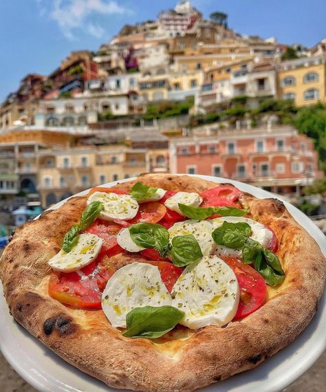 Positano, Italy 🇮🇹 The image beautifully captures the essence of Positano, a stunning village along Italy's Amalfi Coast, known for its steep, colorful cliffside buildings. In the foreground, a delicious pizza Margherita, topped with fresh mozzarella, ripe tomatoes, and basil, embodies the flavors of Italian cuisine. The vibrant backdrop of Positano’s pastel-colored houses cascading down to the Mediterranean Sea makes this a perfect representation of Italy’s rich culture and culinary excelle... Amalfi Coast Food, Traditional Italian Desserts, Brunch Sweets, Italian Christmas Desserts, Authentic Italian Desserts, Italian Custard, Italian Desserts Easy, Italian Desserts Traditional, Europe Food