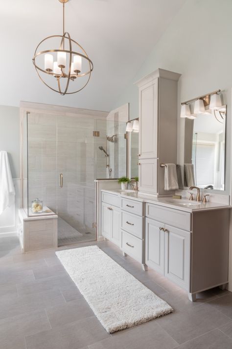 Bright & Elegant Chesterfield Master Bath Remodel - Transitional - Bathroom - St Louis - by Liston Design Build | Houzz Dream Master Bathrooms Luxury Modern, Master Bath Renovation Inspiration, Masterbath 2024, Spa Like Master Bath Ideas, Master Bath Remodel Ideas 2024, Master Bathrooms 2024 Trends, Bathrooms Luxury Modern, Master Bath Inspiration, Master Bathrooms Luxury