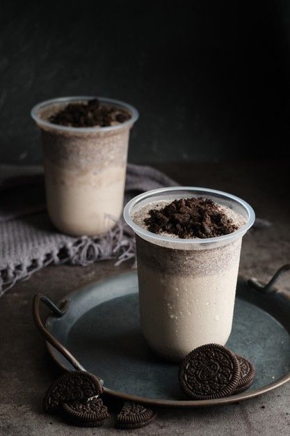 Oreo Shake Aesthetic, Oreo Milkshake Aesthetic, Milk Shake Oreo, Oreo Milkshake Without Ice Cream, Milkshake Photography, Oreo Milk Shake, Milkshake Without Ice Cream, Oreo Coffee, Milkshake Oreo