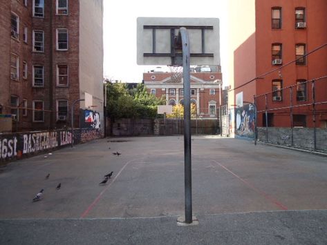 What Growing Up In The Hood Taught Me. - John Henry - Medium Growing Up In The Hood, Street Basketball Court, Basketball Park, Gym Business, Outdoor Basketball Court, Street Basketball, Fly Ball, Harlem Globetrotters, Hoop Dreams