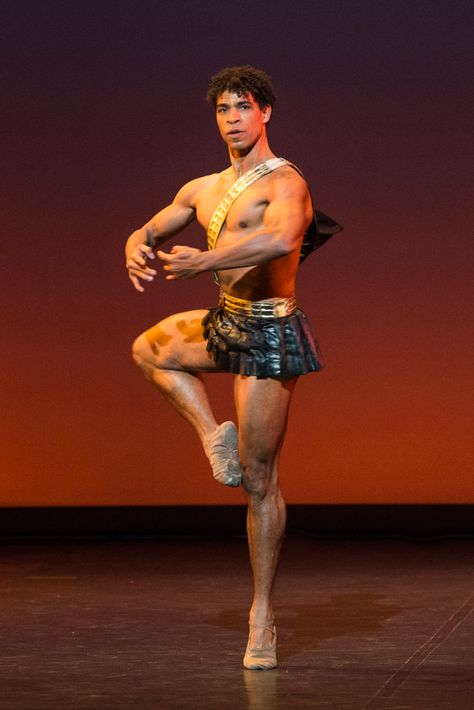 Carlos Acosta in Diana and Actaeon. Arabian Ballet, Male Ballerina, Ballet Men, Carlos Acosta, Male Dancers, Male Ballet, Masculine Fashion, Male Ballet Dancers, Male Dancer