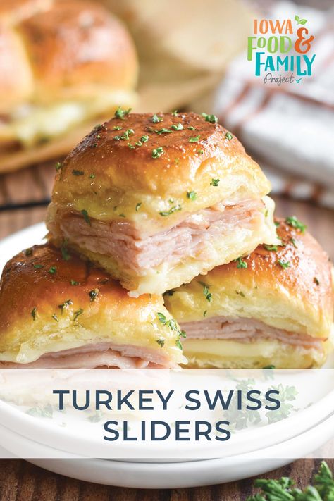 Sliders Turkey And Swiss Sliders Kings Hawaiian, Turkey Swiss Sliders Hawaiian Rolls, Turkey Sliders On Hawaiian Rolls Easy, Turkey Hawaiian Roll Sliders, Hawaiian Roll Sliders Turkey, Turkey Swiss Sliders, Turkey And Swiss Sliders, Turkey Sandwich Sliders, Turkey And Swiss Sandwich