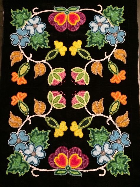 Ojibwe floral dress panel Cree Beadwork, Ojibwa Beadwork, Ojibwe Floral Design, Métis Beadwork, Ojibwe Floral, Powwow Beadwork, Floral Beadwork, Indian Beadwork, Native Artwork