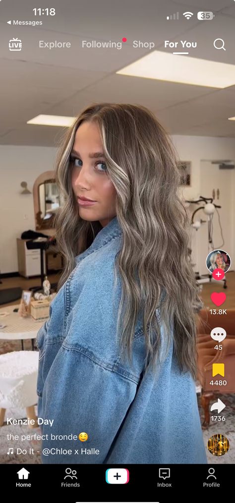 Mom Hair Dye Ideas, Ashy Brown Hair Medium Length, Going Back Natural Hair Color, Dusty Brunette Hair, Blonde And Brunette Hair Color Ideas, Smoky Ash Blonde Hair, Dirty Blonde Hair With Babylights, Cool Dimensional Brunette, Blond And Brunette Hair