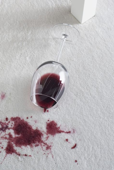 Cloudy Glasses, Red Wine Stain, Ig Theme, Wine Stain Remover, Red Wine Stains, Deep Cleaning Hacks, Spilled Wine, Shape Collage, Wine Stains