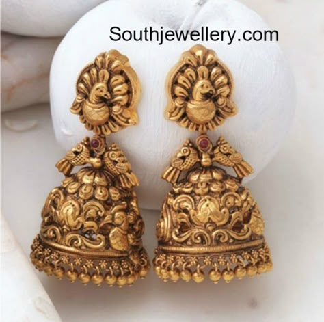 Matte Gold Jewelry, Temple Jewellery Earrings, Gold Peacock, Antique Gold Earrings, Gold Temple Jewellery, Gold Jhumka Earrings, Antique Gold Jewelry Indian, Gold Necklace Indian Bridal Jewelry, Antique Bridal Jewelry