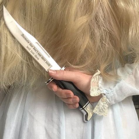 Pretty Knives, Catty Noir, Sharp Objects, + Core + Aesthetic, Throne Of Glass, Elle Fanning, Book Aesthetic, Ever After, Karate