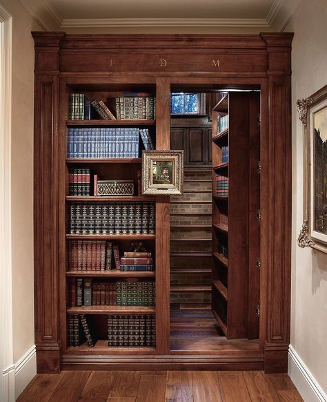 AVRIL INTERIORS on Instagram: “Every home should have a little mystery & intrigue! 🖤 Mr. Green, in the Library with the Candlestick 🔍#hiddenstaircase #designlove…” Dream House Library, Secret Rooms In Houses, Simple Living Room Decor, Secret Passageways, Bar Plans, Home Library Design, Hidden Rooms, Secret Door, Small House Plan