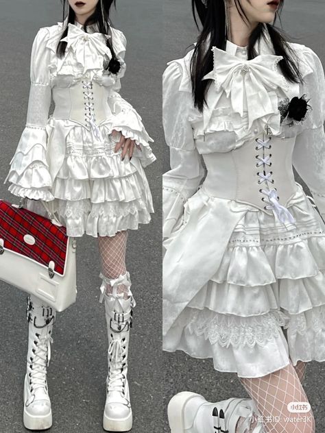 Victorian Inspired Fashion, Expensive Fashion, White Goth, Kei Fashion, Concept Clothing, Outfits Y2k, Alternative Outfits, Fancy Outfits, Harajuku Fashion