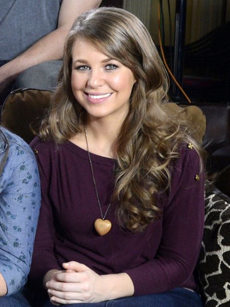 Jana Duggar on Being Single and Having Less Dating Requirements: 'I Used to Be More Strict' Jana Marie Duggar, Duggar Sisters, Jana Duggar, Duggar Girls, Josh Duggar, Jinger Duggar, Duggar Family, 19 Kids And Counting, 19 Kids