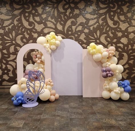 Butterfly Party Balloon Garland, Open Arch Balloon Garland, Open Arch Backdrop, Open Arch Backdrop With Balloons, Fairy Balloon Backdrop, Fairy Theme Balloon Garland, Balloon Garland With Flowers And Butterflies, Butterfly Flower Balloon Garland, Baloon Garland