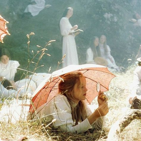 magic movie on Instagram: “Picnic at Hanging Rock (1975) 🍃 directed by Peter Weir • • #picnicathangingrock #70s #classicmovie #moviescenes #vintagefashion #vintage…” Picnic At Hanging Rock 1975, Peter Weir, Picnic At Hanging Rock, Hanging Rock, Yennefer Of Vengerberg, Arte Inspo, Princess Aesthetic, Period Dramas, Film Stills